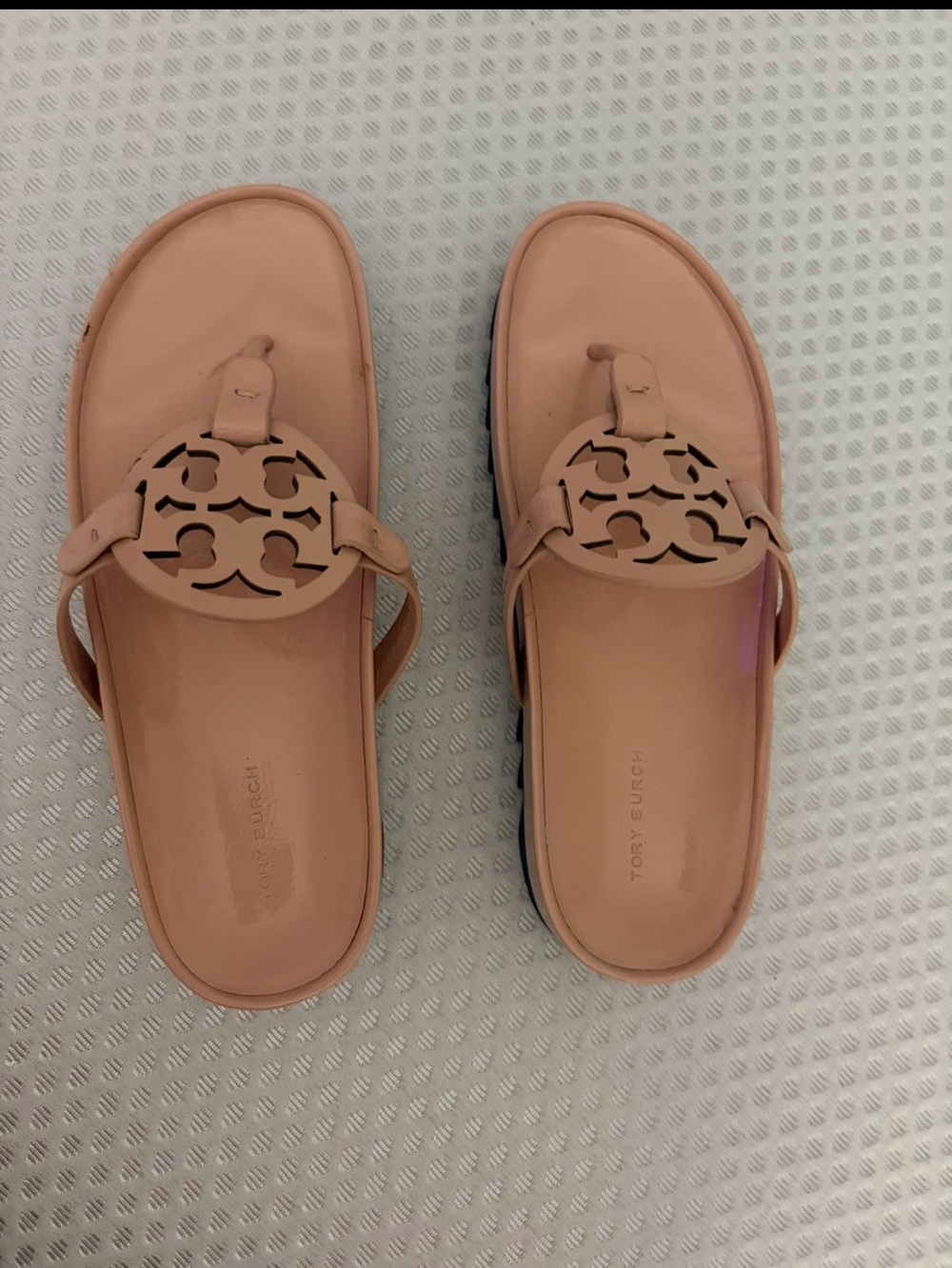 Tory Burch Blush Miller Cloud Platform Sandals 9 - Picture 4 of 5